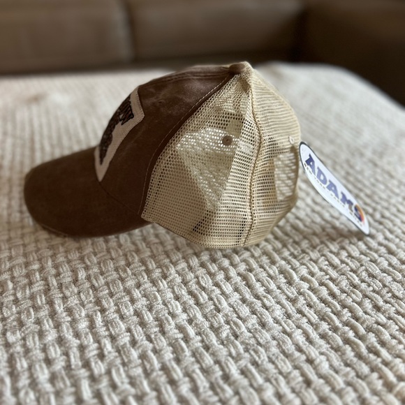 Hat - Picture 4 of 6